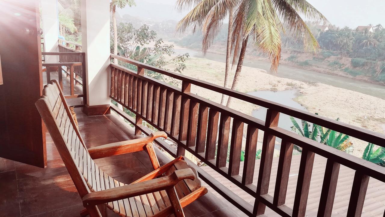Mao Phasok Riverside Guesthouse 루앙프라방 외부 사진