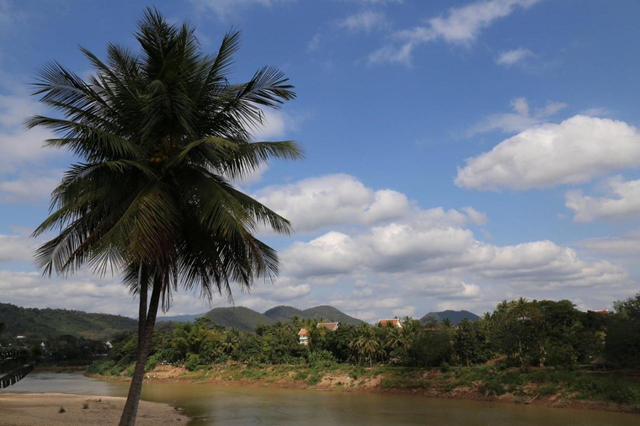 Mao Phasok Riverside Guesthouse 루앙프라방 외부 사진