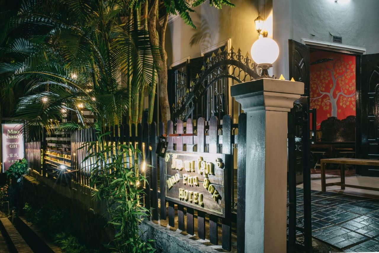 Mao Phasok Riverside Guesthouse 루앙프라방 외부 사진